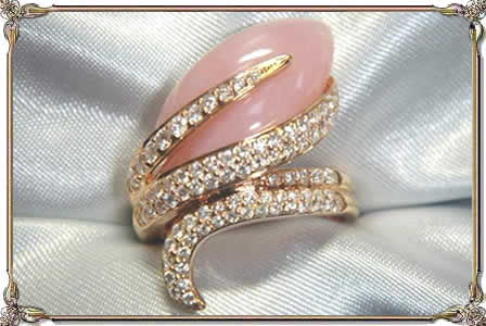 18K Pink Agate Dia Ring